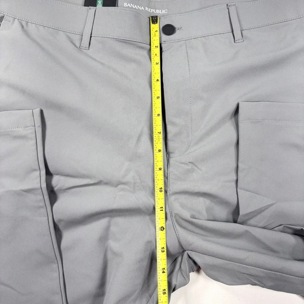 Banana Republic Mens Flat Front Pants Gray Performance Trousers 40x34